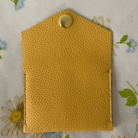 Handmade Genuine Leather Wallet - Picture 4 of 5